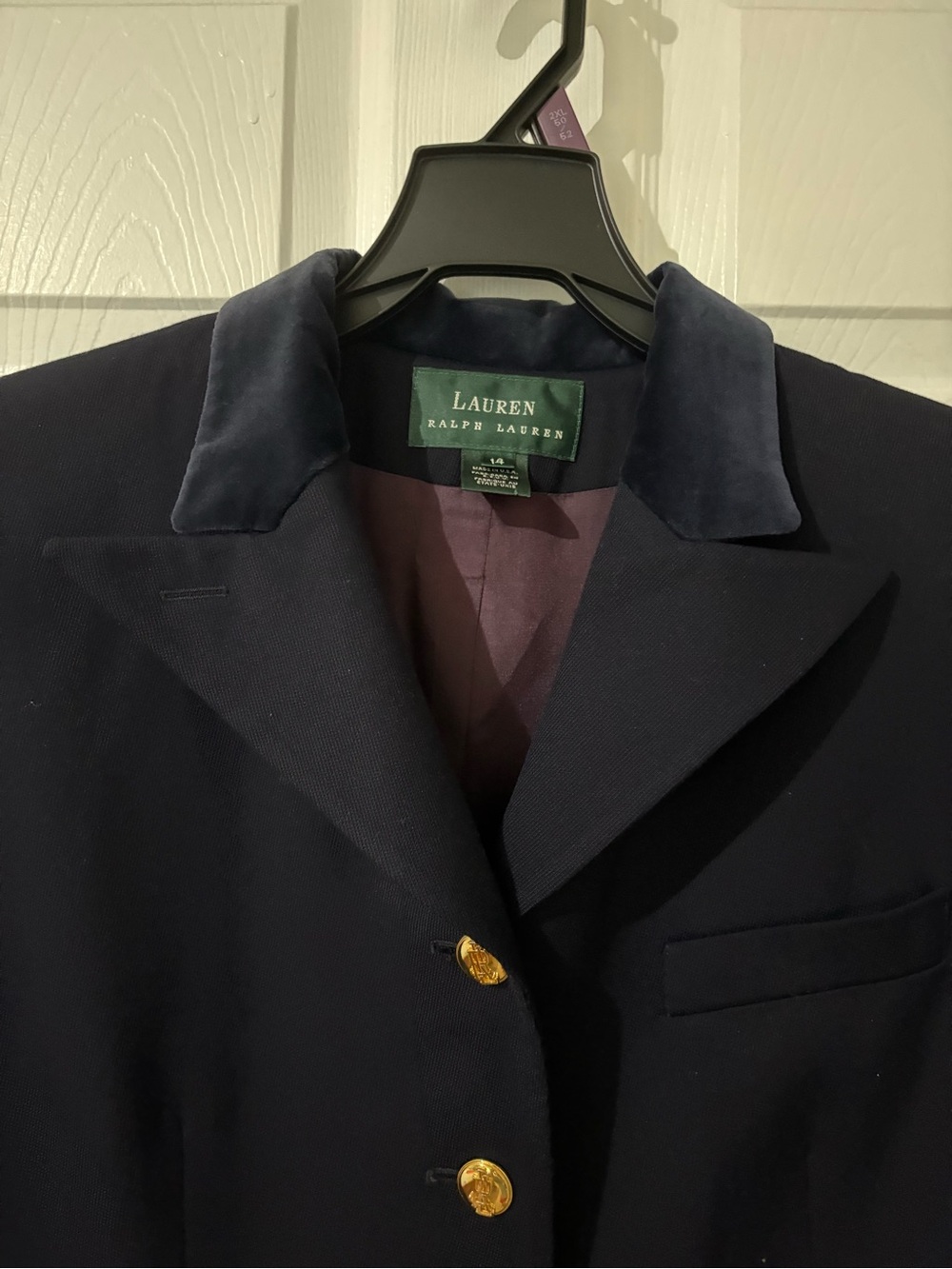 Lauren Ralph Lauren Women's
Velvet collar Blazer - Picture 2 of 4